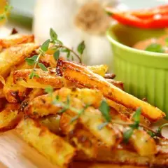 Jak zrobić frytki w thermomixie? Sprawdzony przepis krok po kroku