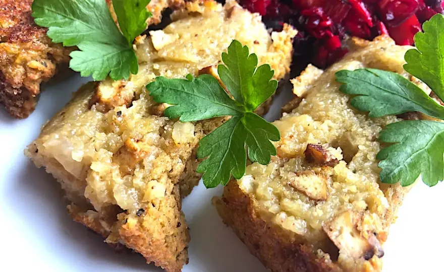 Wegetariański obiad: babka ziemniaczana bez mięsa - przepis