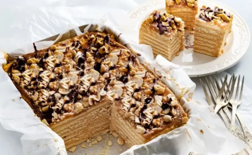 Odkryjmy sekret domowego Snickersa z mascarpone bez pieczenia